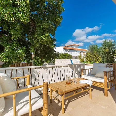 Marelux Superior Bed & Breakfast 3*